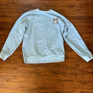 Obey sweater